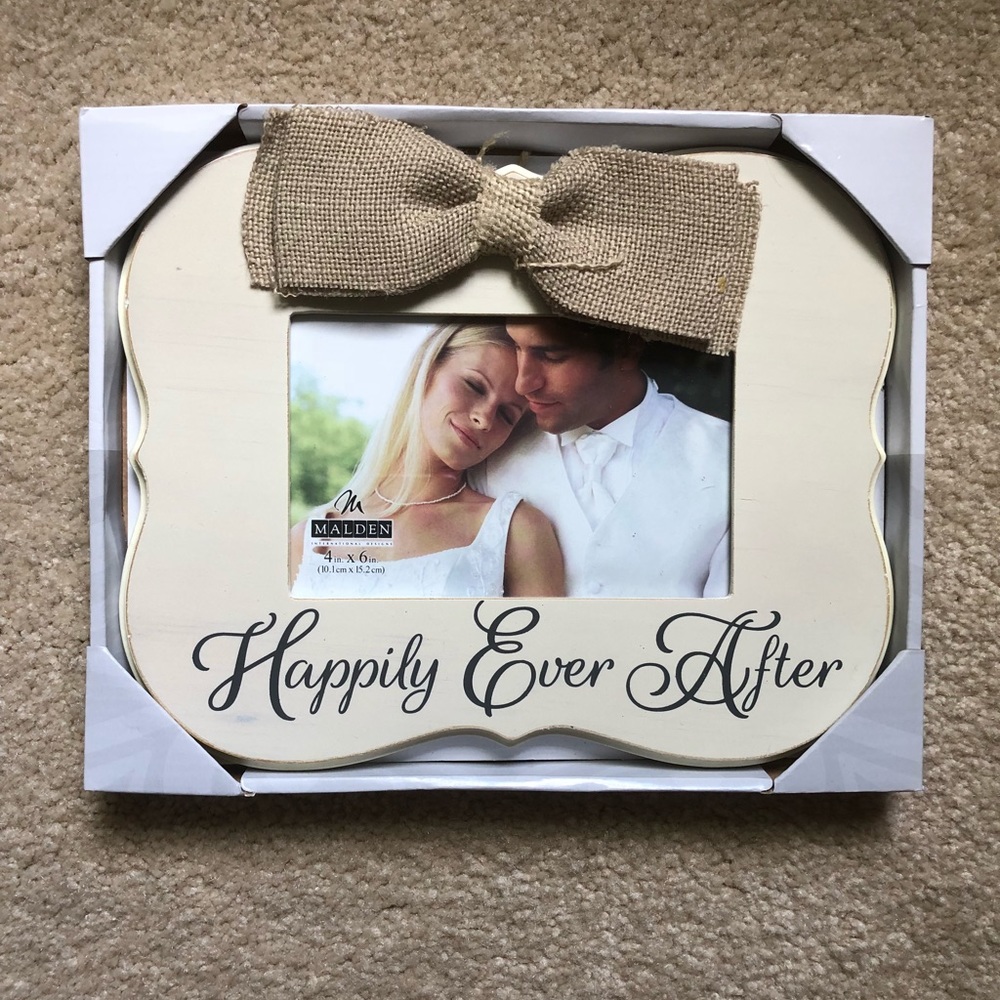 Happily ever after frame